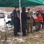 Uroczystość poświęcenia Kapliczki pamięci Żołnierzy Niezłomnych - złożenie podziękowania