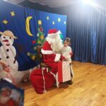Spotkanie dzieci z Mikołajem