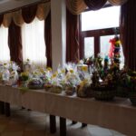 Kiermasz charytatywny podczas XVII Powiatowego Konkursu Potraw i Palm Wielkanocnych