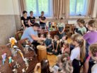 WARSZTATY REGIONALNE MALOWANIA STRYSZAWSKICH PTASZKÓW Z PANEM PIOTREM MENTLEM , JACHÓWKA – 29 KWIETNIA 2025 R.