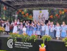 WYSTĘP ZESPOŁU REGIONALNEGO „BUDZOWSKIE  KLISZCZAKI” W PARKU PAŁACOWYM  DOMU POMOCY SPOŁECZNEJ,  IZDEBNIK  –  8 CZERWCA 2025 R.
