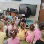 CAŁA POLSKA CZYTA DZIECIOM- SPOTKANIE CZYTELNICZE BIBLIOTEKI PUBLICZNEJ W PALCZY Z PRZEDSZKOLAKAMI Z ZSP W PALCZY