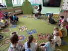 „CAŁA POLSKA CZYTA DZIECIOM”- AKCJA CZYTELNICZA BIBLIOTEKI PUBLICZNEJ W BACZYNIE DLA PRZEDSZKOLAKÓW Z ZSP W BACZYNIE, BACZYN– CZERWIEC 2025 R.
