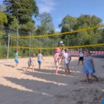 WAKACYJNY KONKURS PLENEROWY - NAJPIĘKNIEJSZA BUDOWLA Z PIASKU W BIBLIOTECE PUBLICZNEJ W JACHÓWCE