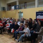 Wspólne śpiewanie Pieśni Patriotycznych