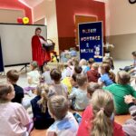 Dzień Postaci z bajek w Gminnej Bibliotece Publicznej w Budzowie