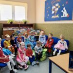 W królestwie bajek - wizyta przedszkolaków w Gminnej Bibliotece Publicznej w Budzowie