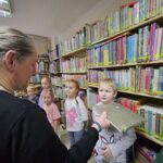 2) PASOWANIE NA CZYTELNIKA UCZNIÓW I KLASY I KONKURS ZAGADEK