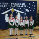 Występ uczestników Gminnego Przeglądu Kolęd i Pastorałek