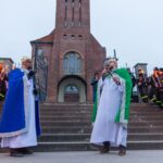 Orszak Trzech Króli pod hasłem Królowie w Budzowie