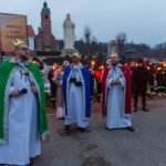 Orszak Trzech Króli pod hasłem Królowie w Budzowie
