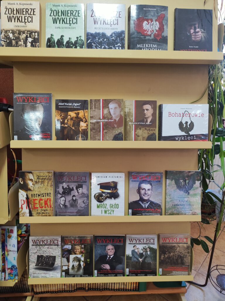 Gazetka poświęcona pamięci Żołnierzy Niezłomnych