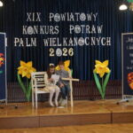 Młodsza Grupa Apostolska z Bieńkówki podczas przedstawienia Zagubiony list