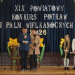 Młodsza Grupa Apostolska z Bieńkówki podczas przedstawienia Zagubiony list