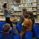 Lekcja biblioteczna dla kl. I w Bibliotece Publicznej w Palczy