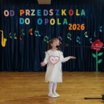 Występ artystyczny podczas konkursu Od przedszkola do Opola