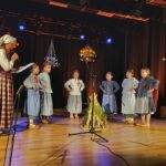 NAGRODY DLA DZIECI Z ZESPOŁU REGIONALNEGO BUDZOWSKIE KLISZCZAKI NA POWIATOWYM KONKURSIE GAWĘDZIARZY, ŚPIEWAKÓW I INSTRUMENTALISTÓW LUDOWYCH PODBABIOGÓRSKIE POSIADY W ZAWOI