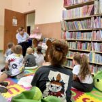 Spotkanie czytelnicze W krainie Muminków- głośne czytanie